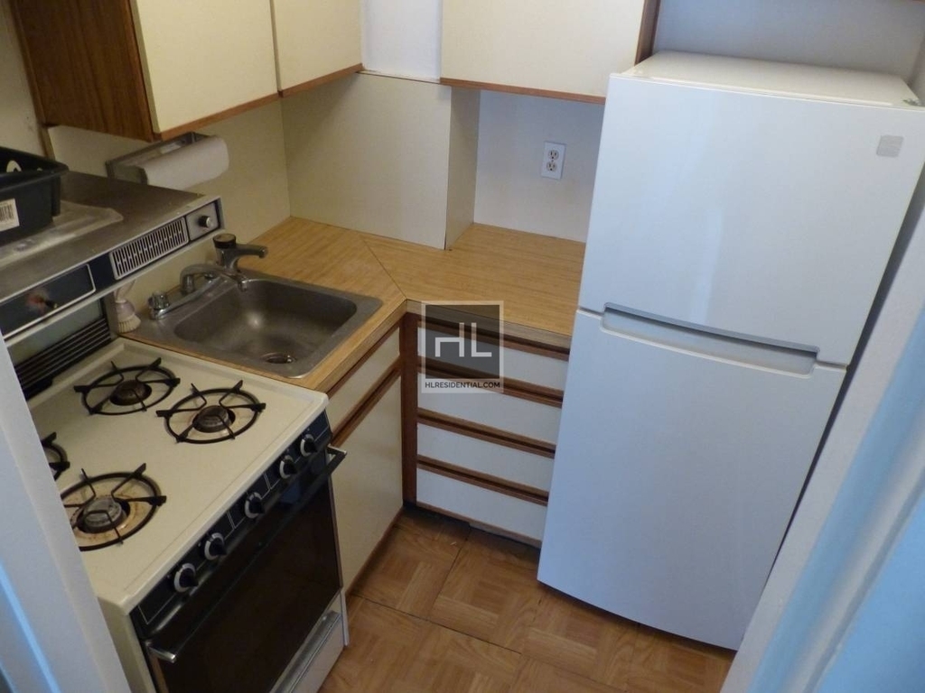 1075 Sheepshead Bay Road - Photo 1