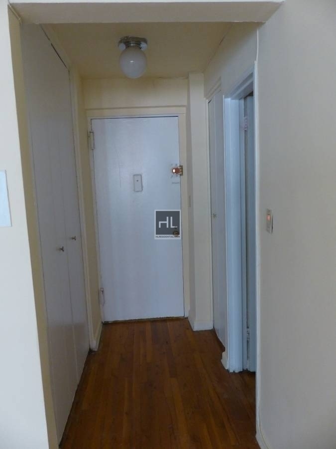 1075 Sheepshead Bay Road - Photo 4