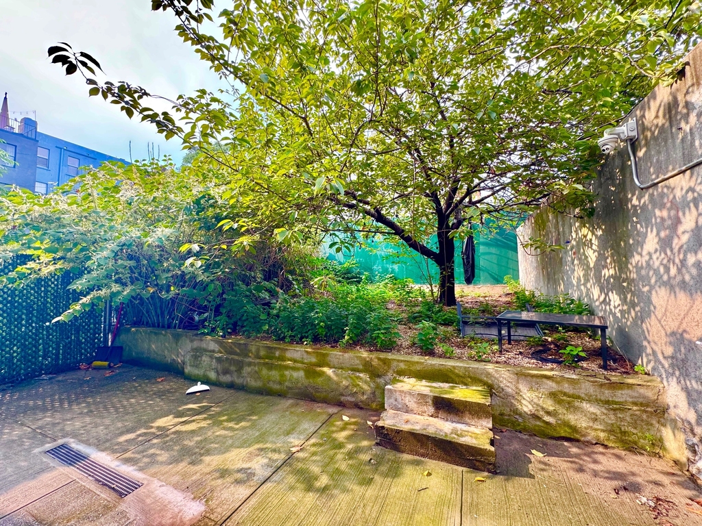 189 Johnson Avenue - Photo 10