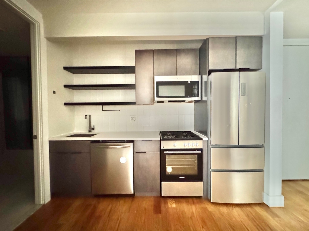 189 Johnson Avenue - Photo 4