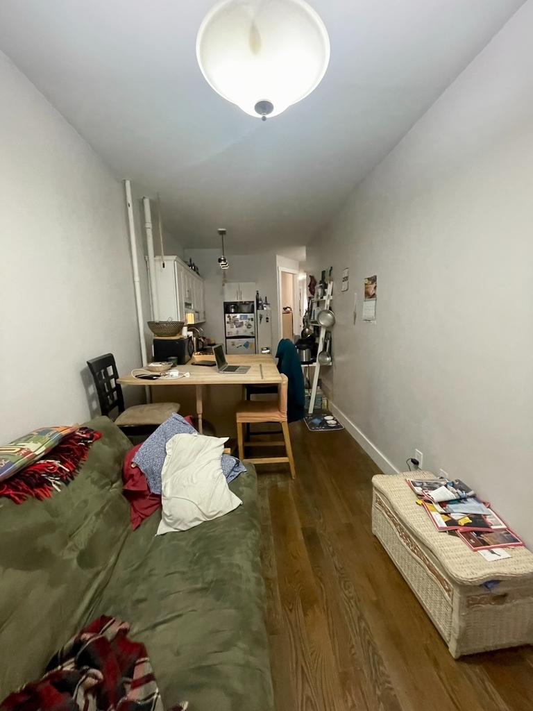 1328 Hancock Street - Photo 1