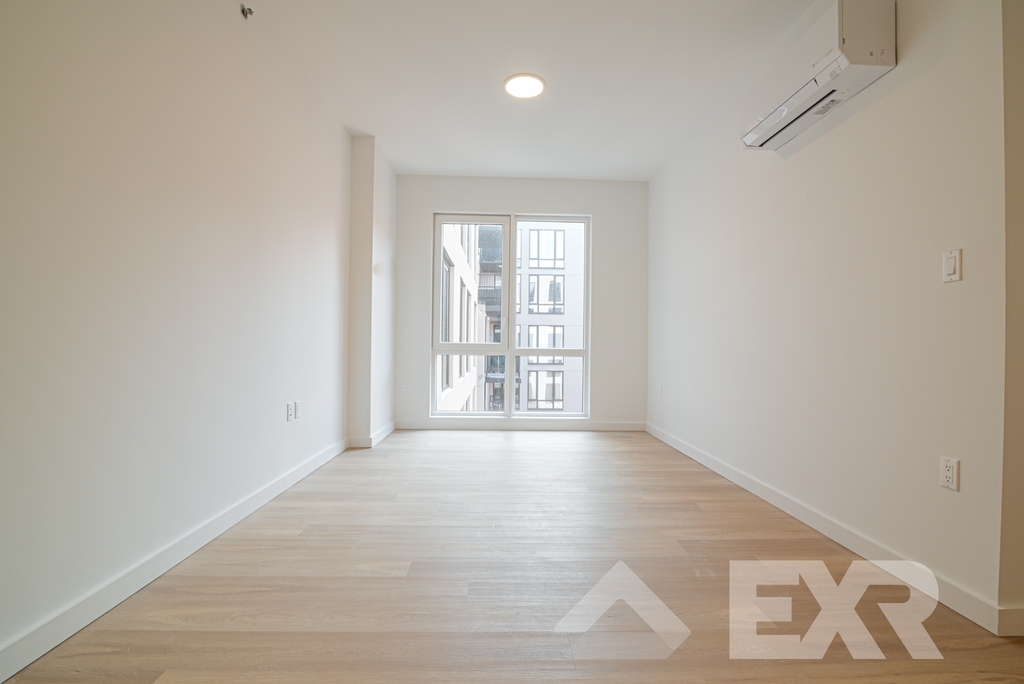 100 Lenox Road - Photo 2