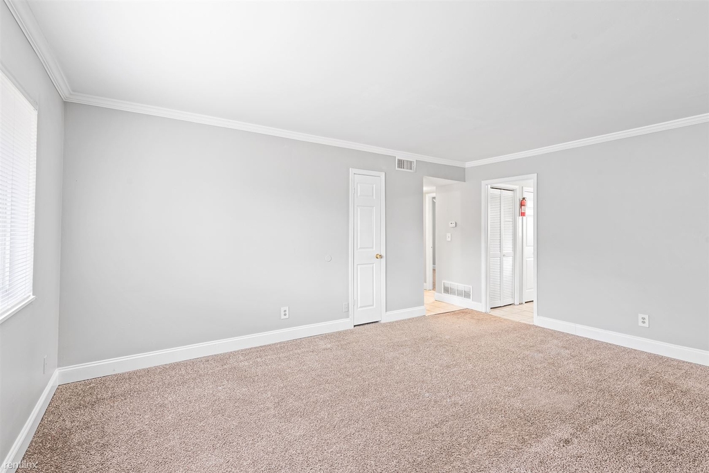 1403 Custer Ave Se - Photo 29