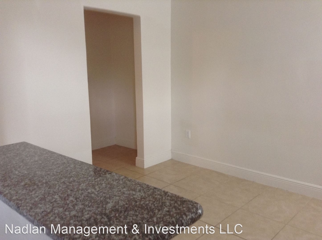 1533 Nw 2 Ave - Photo 2