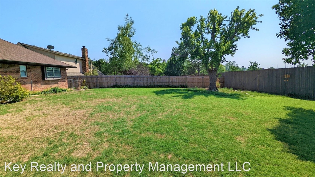 13205 Green Valley Dr - Photo 44