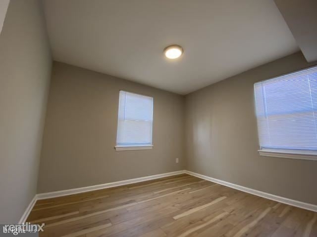 1633 28th Place Southeast - Photo 4