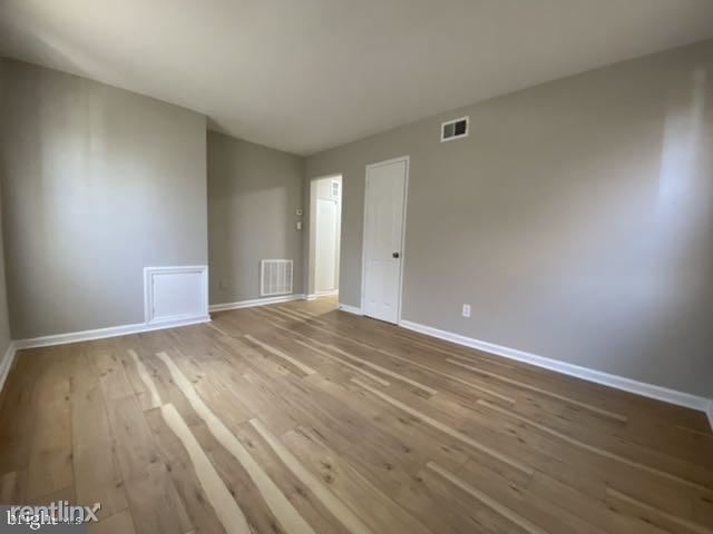 1633 28th Place Southeast - Photo 1