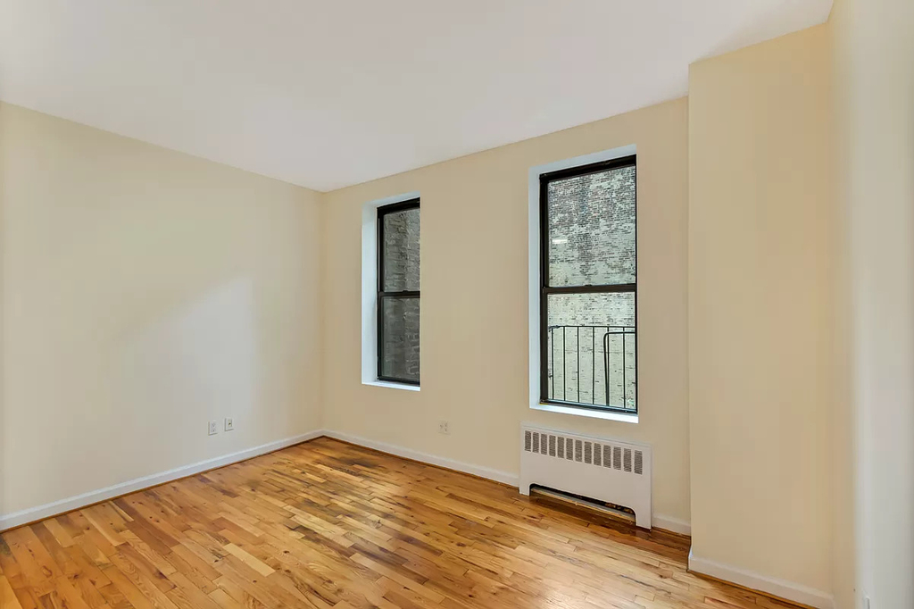 1378 York Avenue #2C - Photo 1