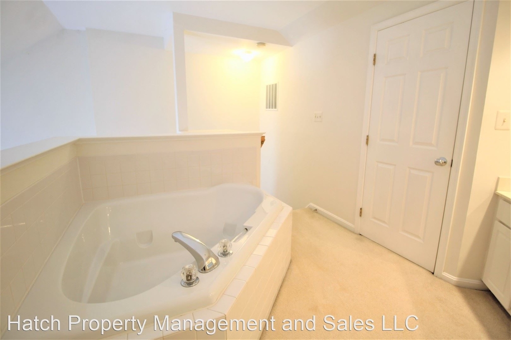 3957 Hartlake Street - Photo 24