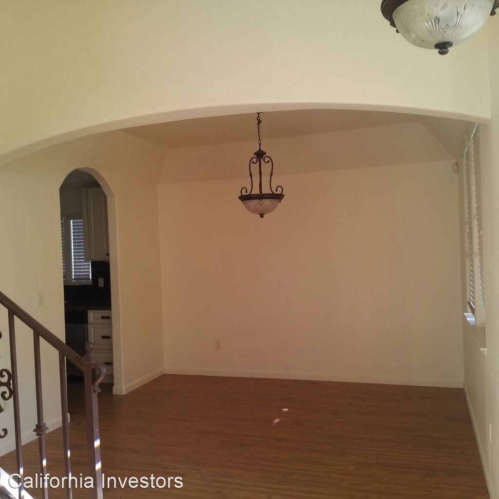 5311 17th Avenue - Photo 2