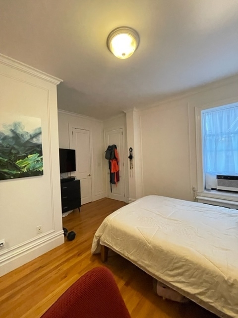 west 86th Street and Columbus Avenue - Photo 8