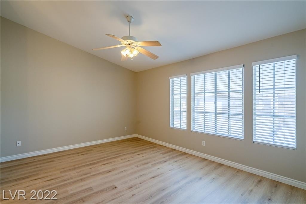 5448 English Elm Court - Photo 12