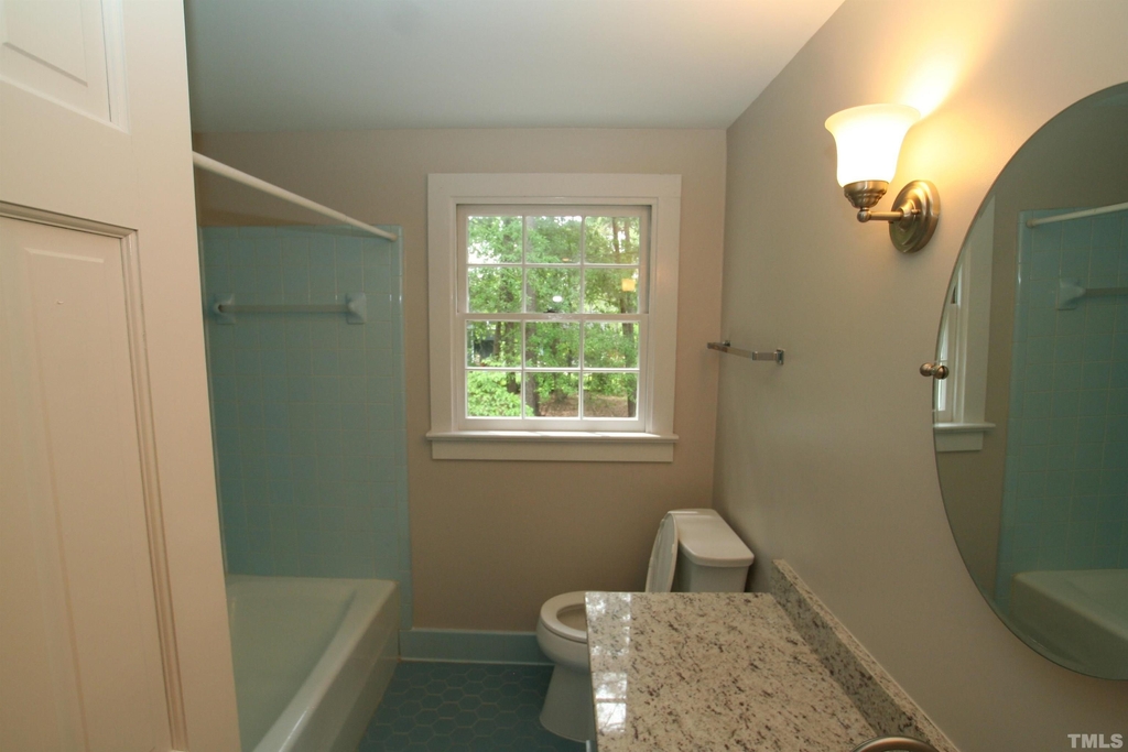 7821 Haymarket Lane - Photo 11