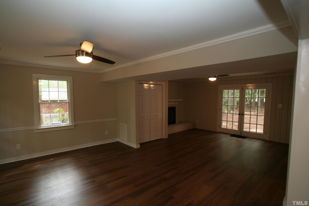 7821 Haymarket Lane - Photo 8