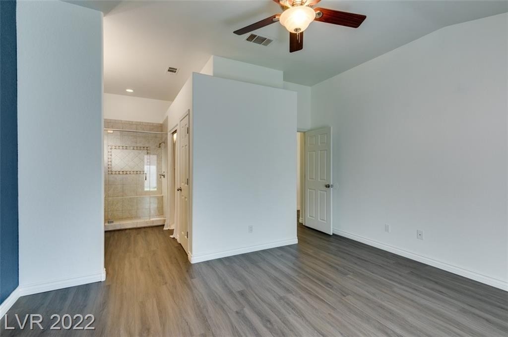 8709 Wintry Garden Avenue - Photo 37