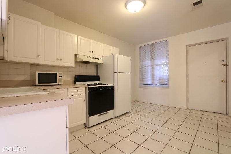 1410 W Polk St 3r - Photo 5