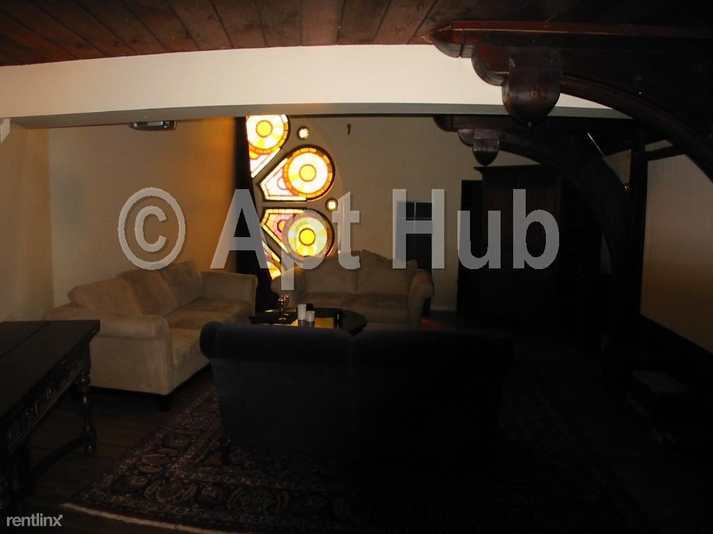 17 Bow St Apt 32 - Photo 1