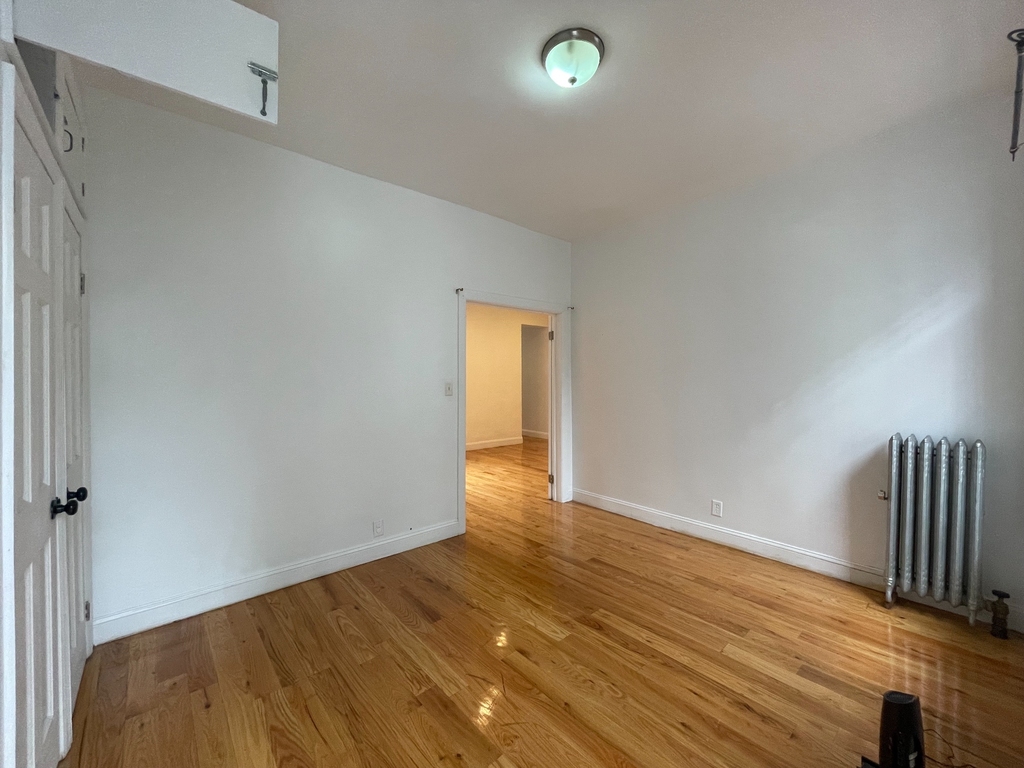 515 West 175th Street - Photo 8