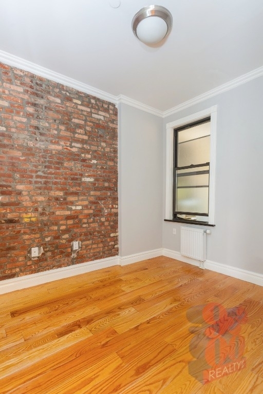 202 East 13th Street - Photo 3