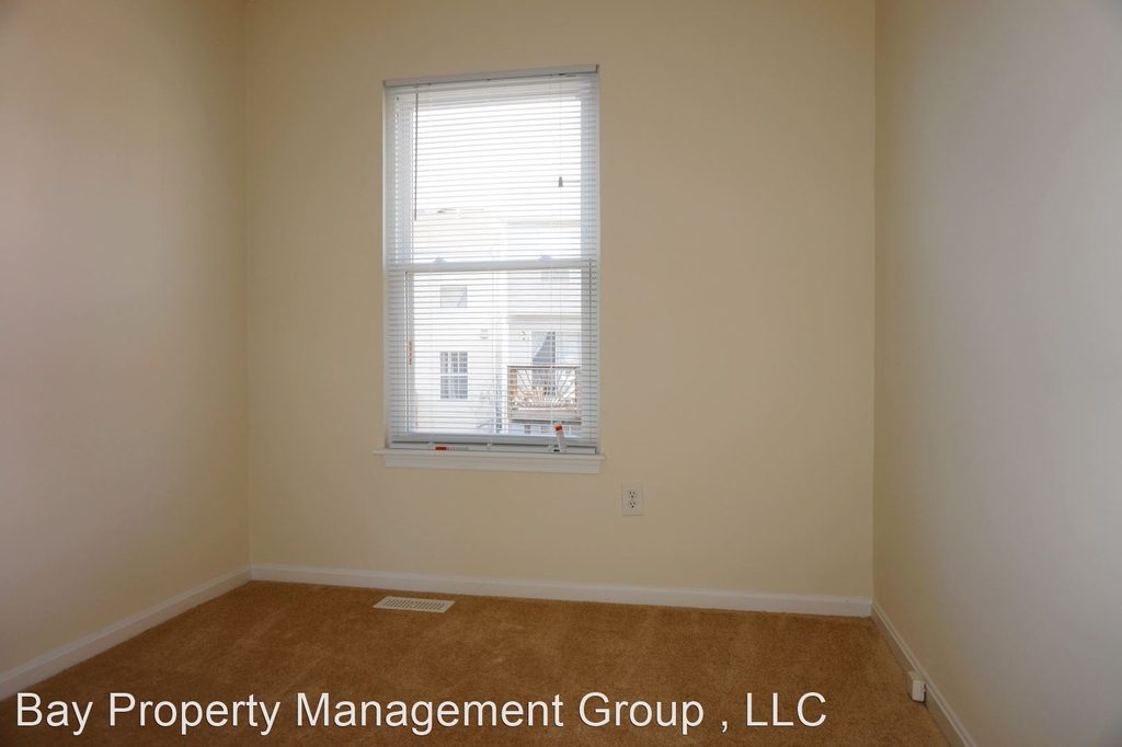 3910 Friar Street - Photo 15