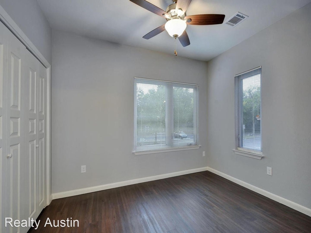 2822 Rio Grande Street - Photo 9