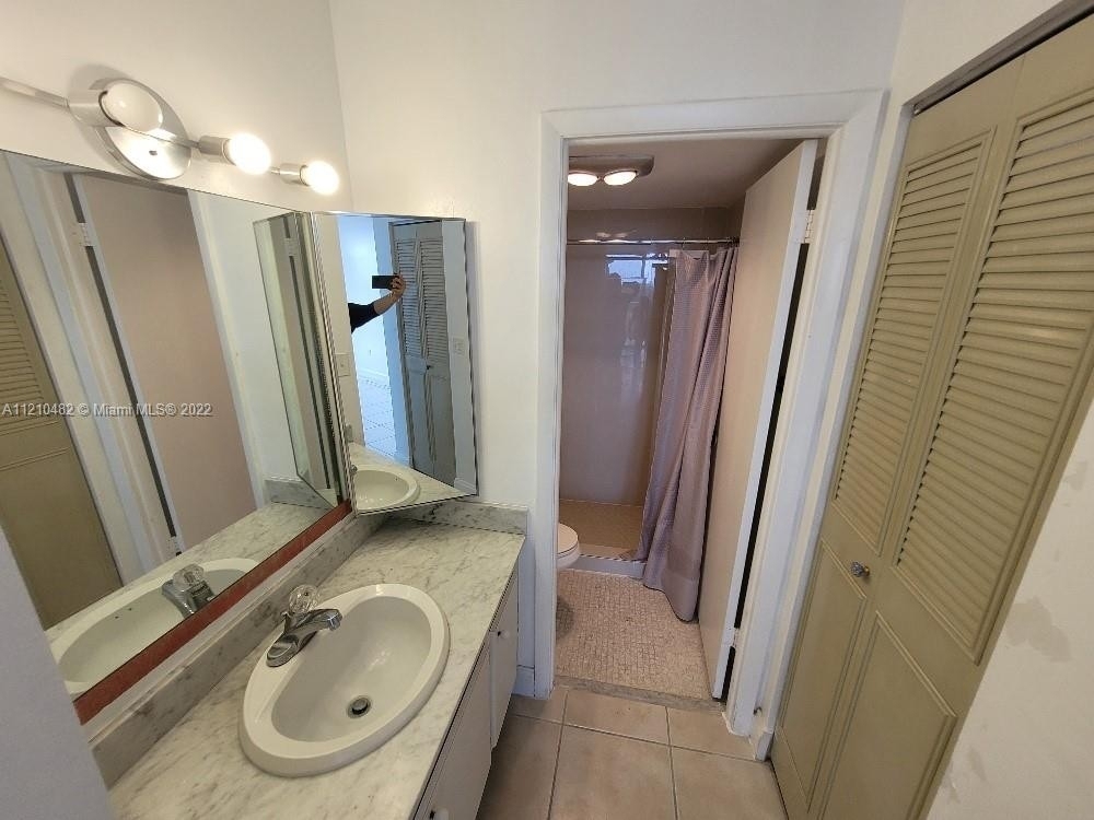 1200 Ne Miami Gardens Dr - Photo 11