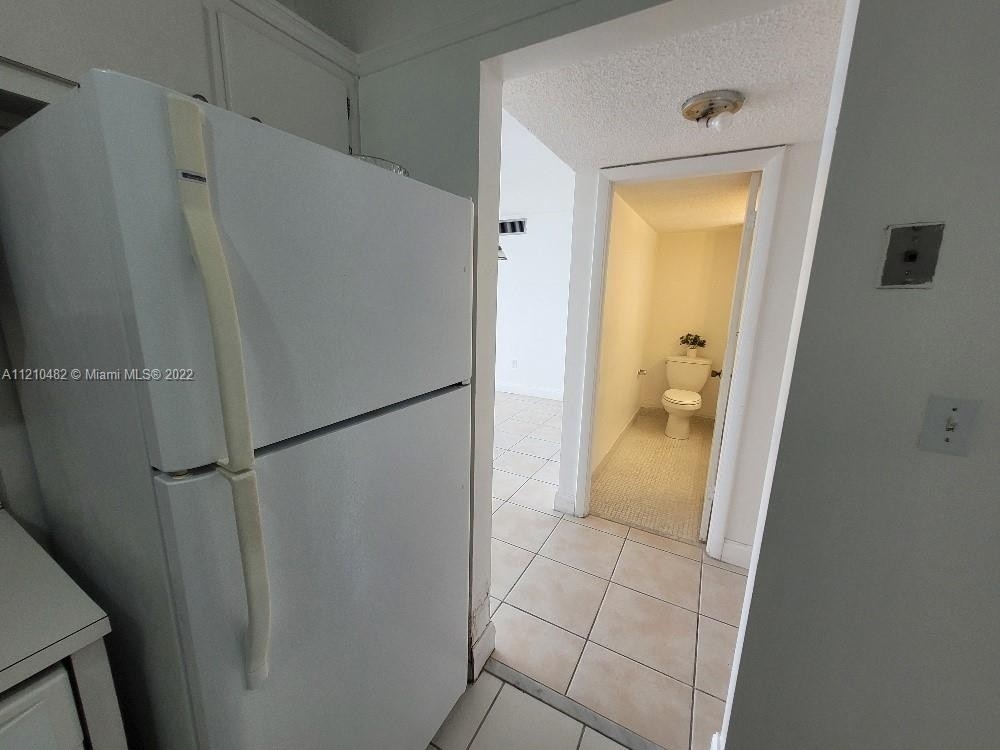 1200 Ne Miami Gardens Dr - Photo 2