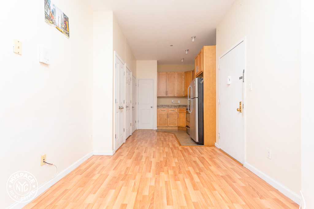 1465 Bushwick Avenue - Photo 2