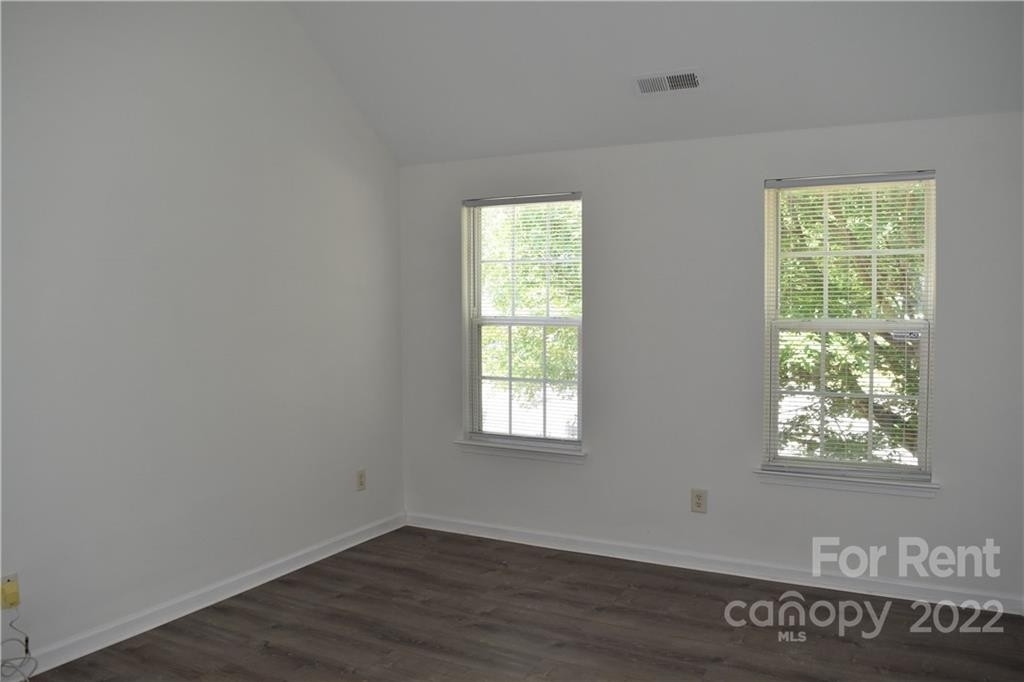 400 Erin Taylor Lane - Photo 12