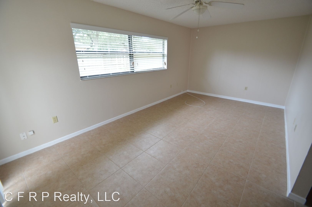 3188 Barbados Ct - Photo 3