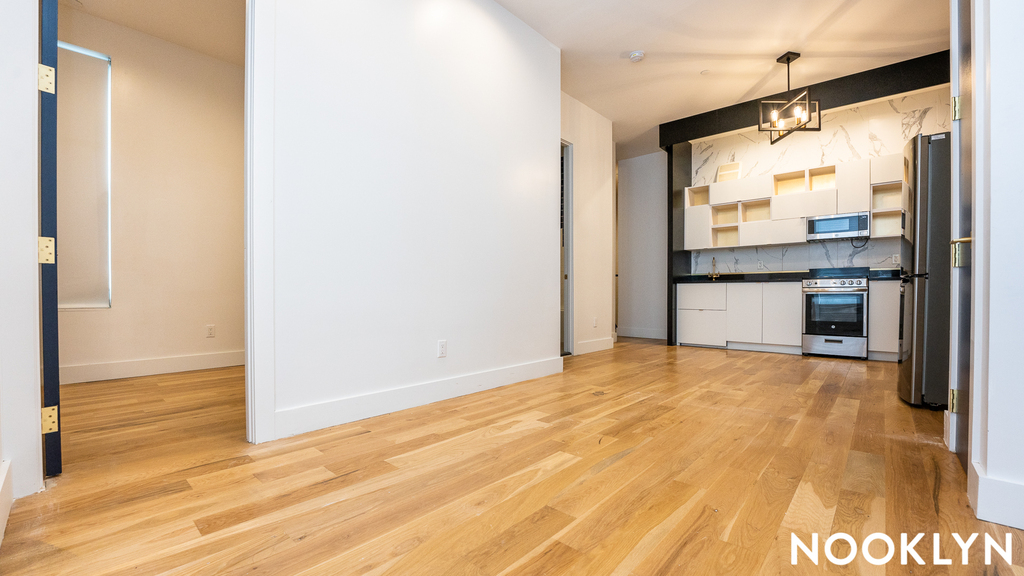 739 Park Avenue - Photo 14