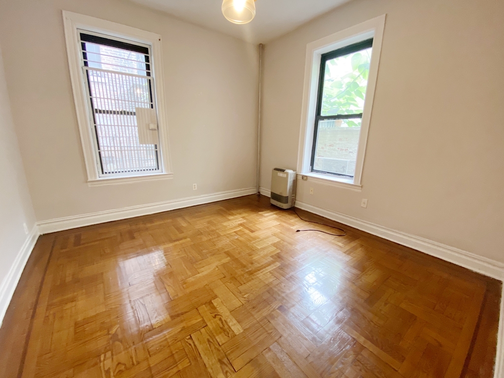 272 Grand Street - Photo 1