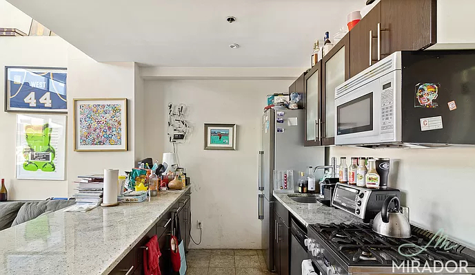 636 East 11th Street - Photo 1