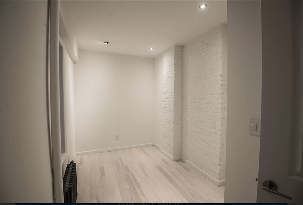 620 East 6th Street - Photo 2