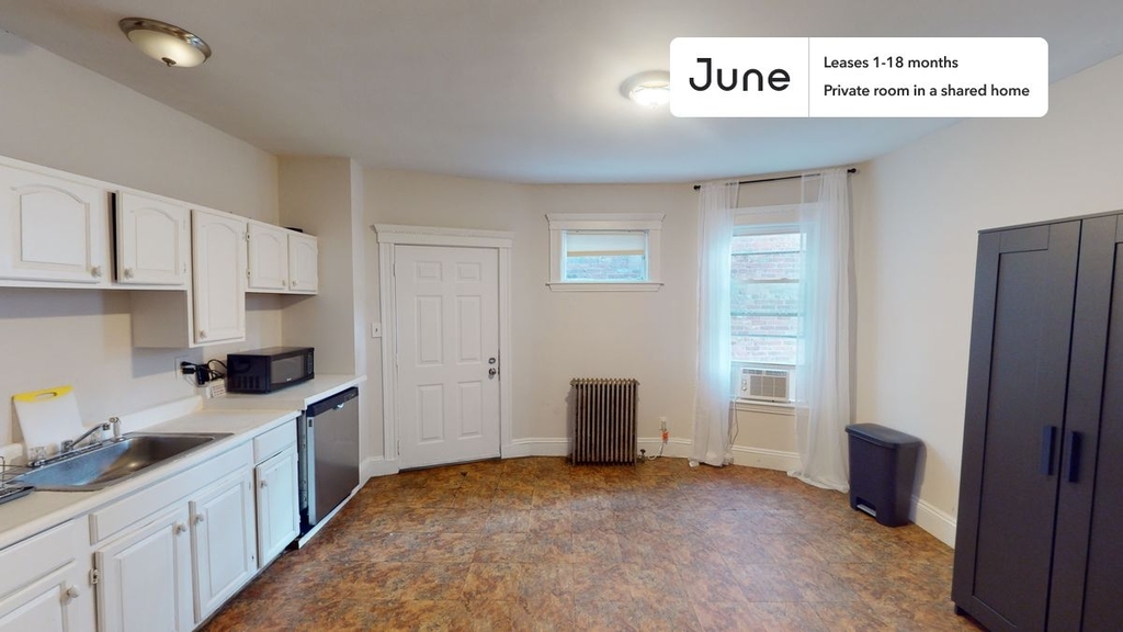 692 Columbia Road - Photo 8