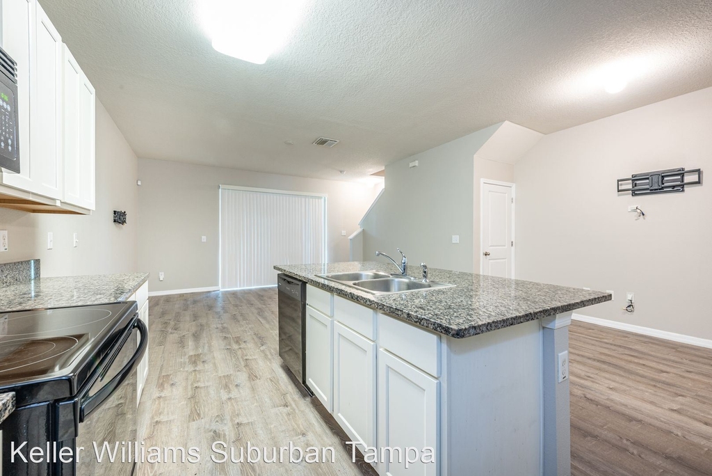 8908 Indigo Trail Loop - Photo 22