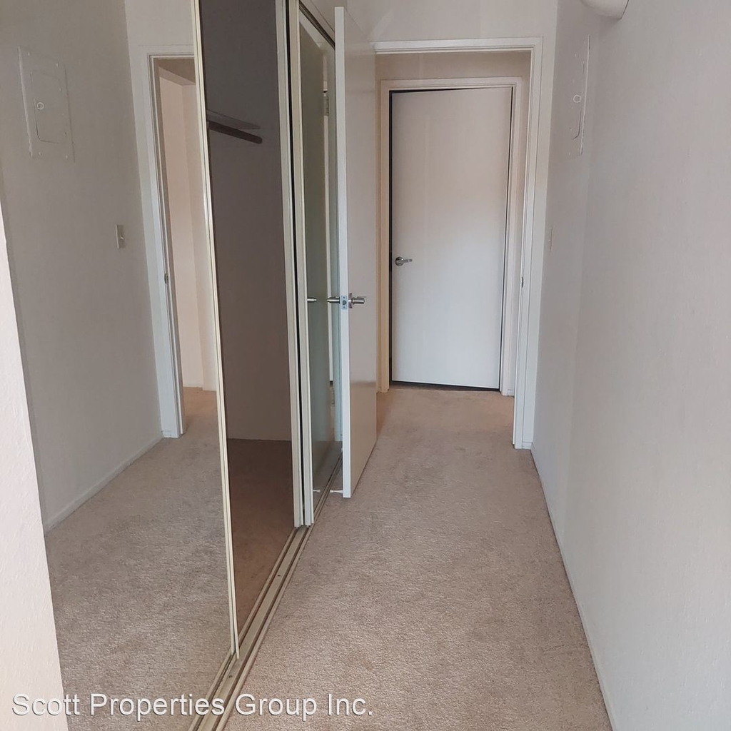 10750 Palms Blvd - Photo 12