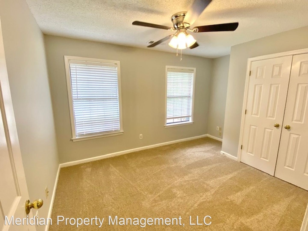 2206 Oak Hollow Ln - Photo 14