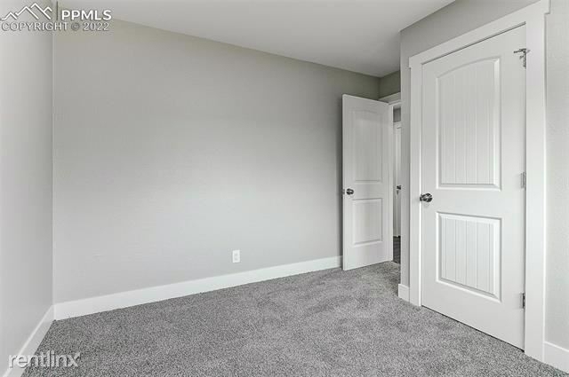 2735 Ben Court - Photo 19