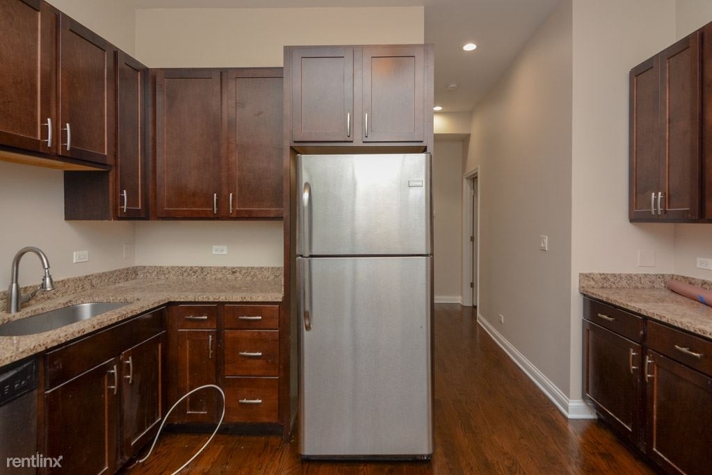 1758 W. Montrose, Unit 3 - Photo 3