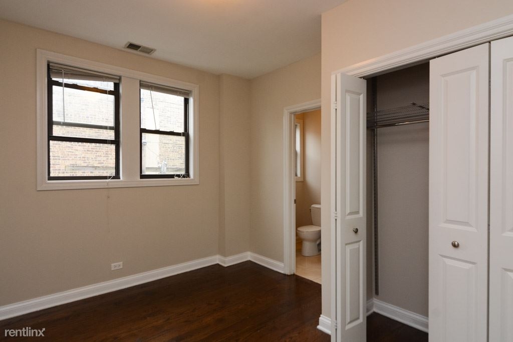 1758 W. Montrose, Unit 4 - Photo 14