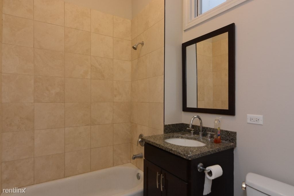 1758 W. Montrose, Unit 4 - Photo 18