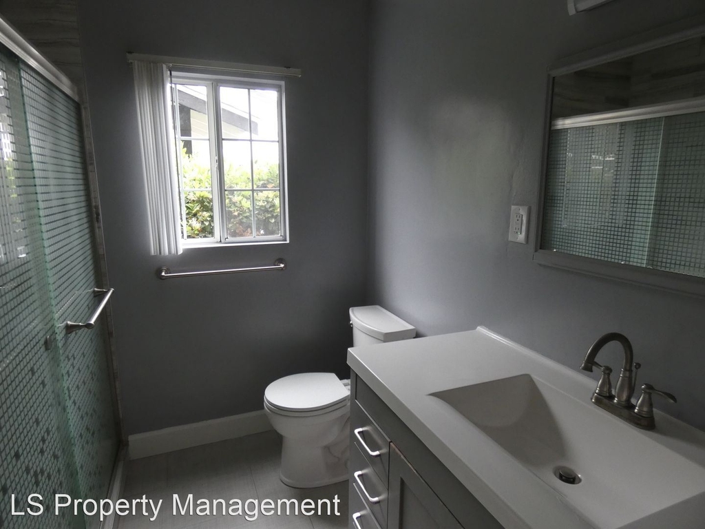 10838 Kane Ave. - Photo 14