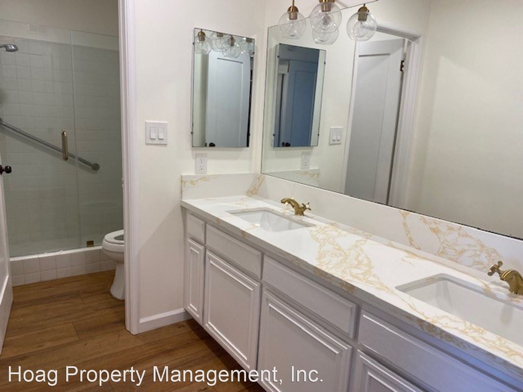 10420 Downey Ave., Unit 302 - Photo 5