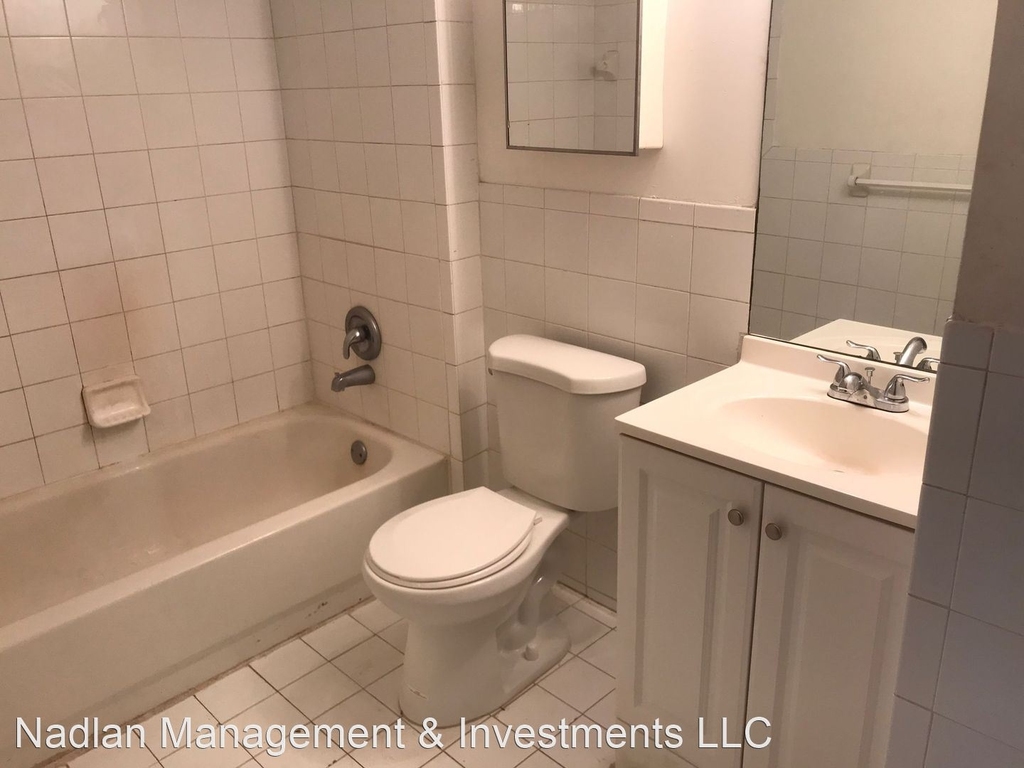 1020 Nw 7 Ave - Photo 5