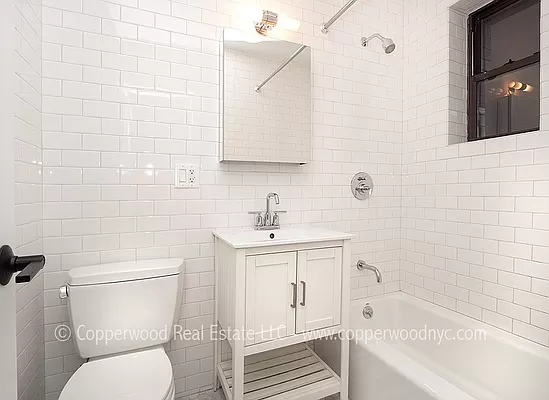 172 East 82nd Street - Photo 6