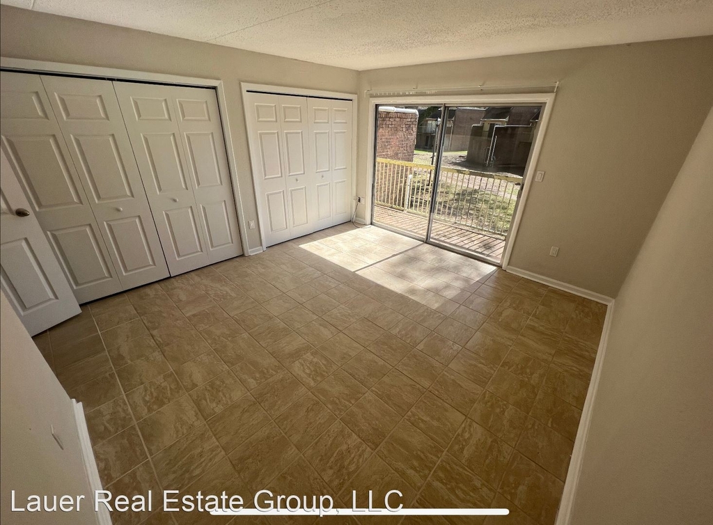 2731 S Blairstone Rd - Photo 32