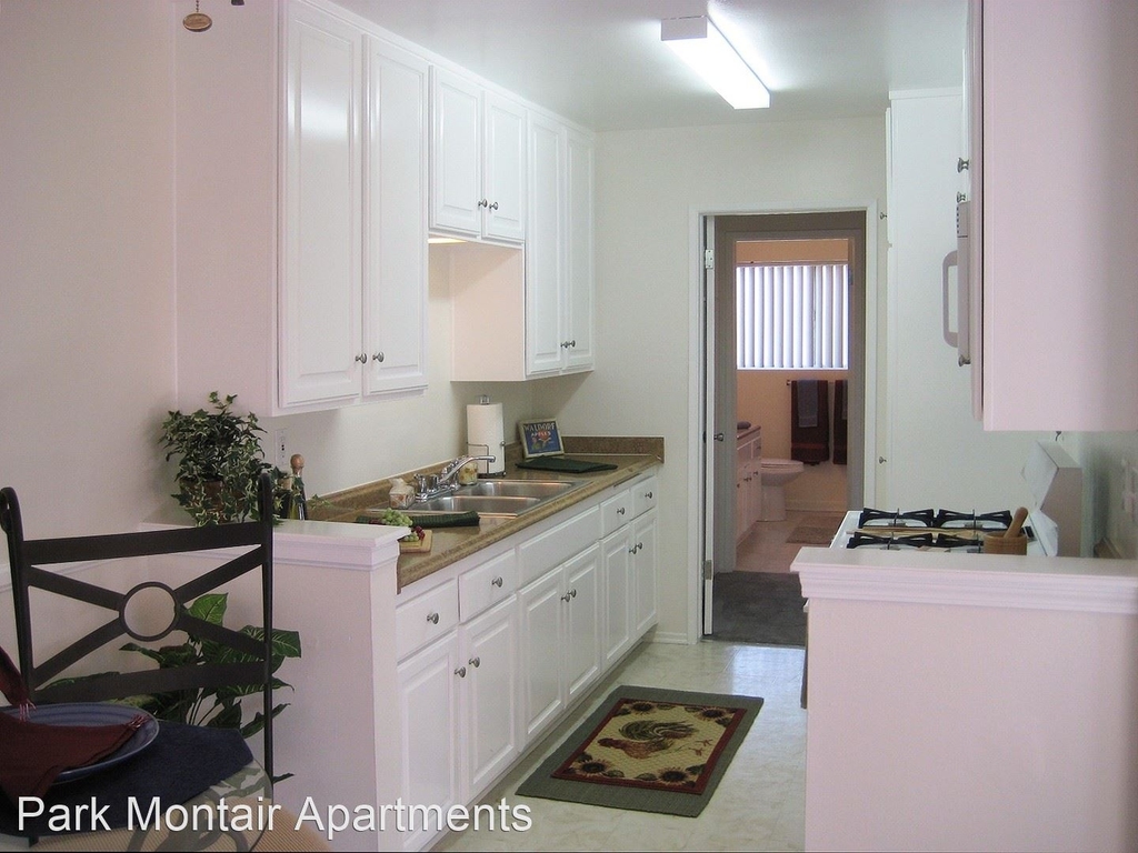 4530-4550 Montair Ave. / 5424 Arbor Rd. - Photo 3