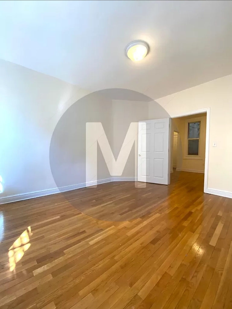 314 East 62nd Street - Photo 1