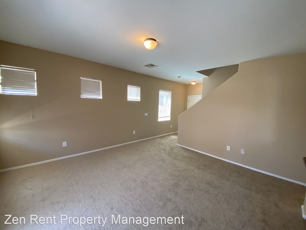 4151 E Sheffield Ave - Photo 6